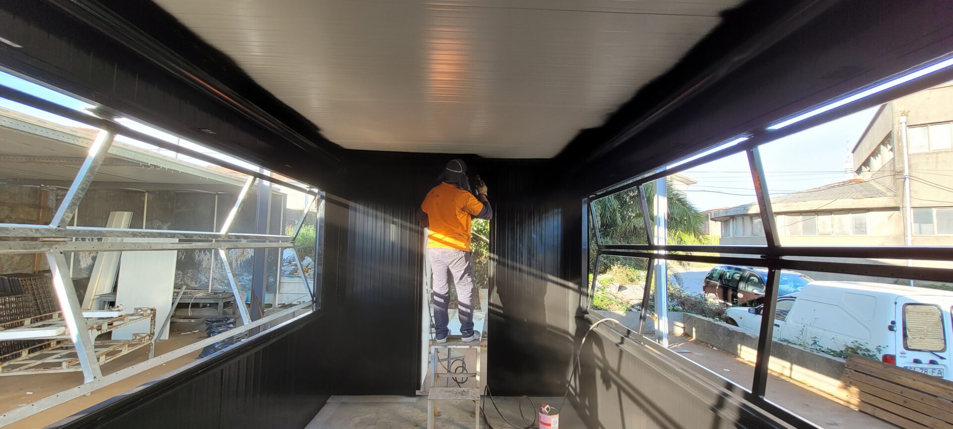 Projeto AJL Creating Value - Construção Industrial e Soluções Contorizadas - Steel Building - Le Jade - Saint Denis 2